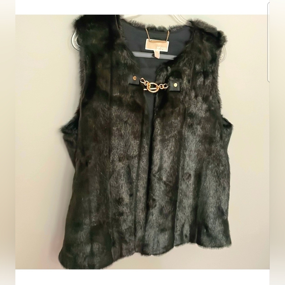 🔥Michael Kors faux fur vest XL